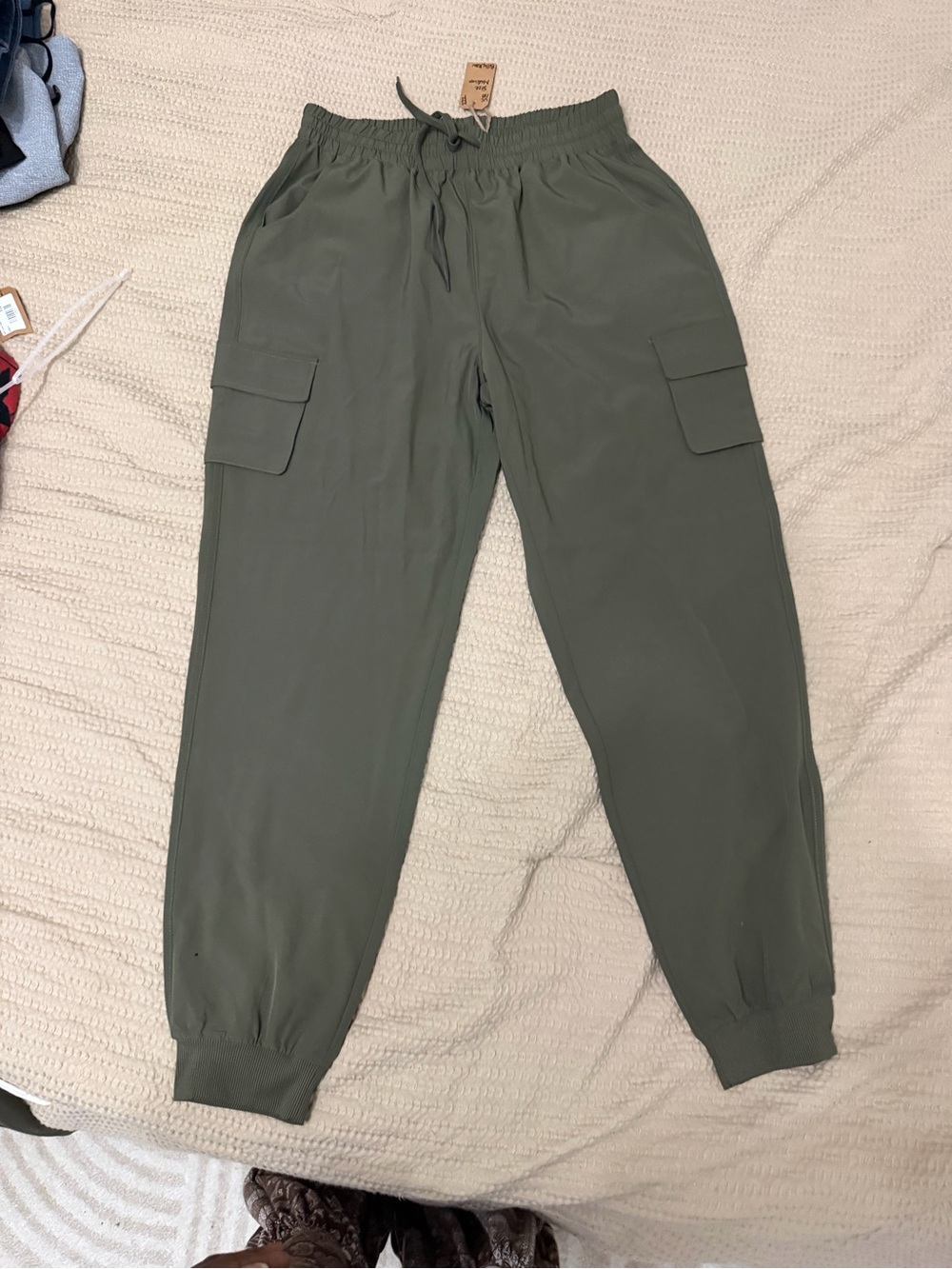Women’s Olive Cargo Jogger Pants - Lightweight Drawstring Waist